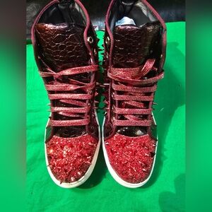 Men High Top Glitter Spike Sneakers Size 8.5  New without Box